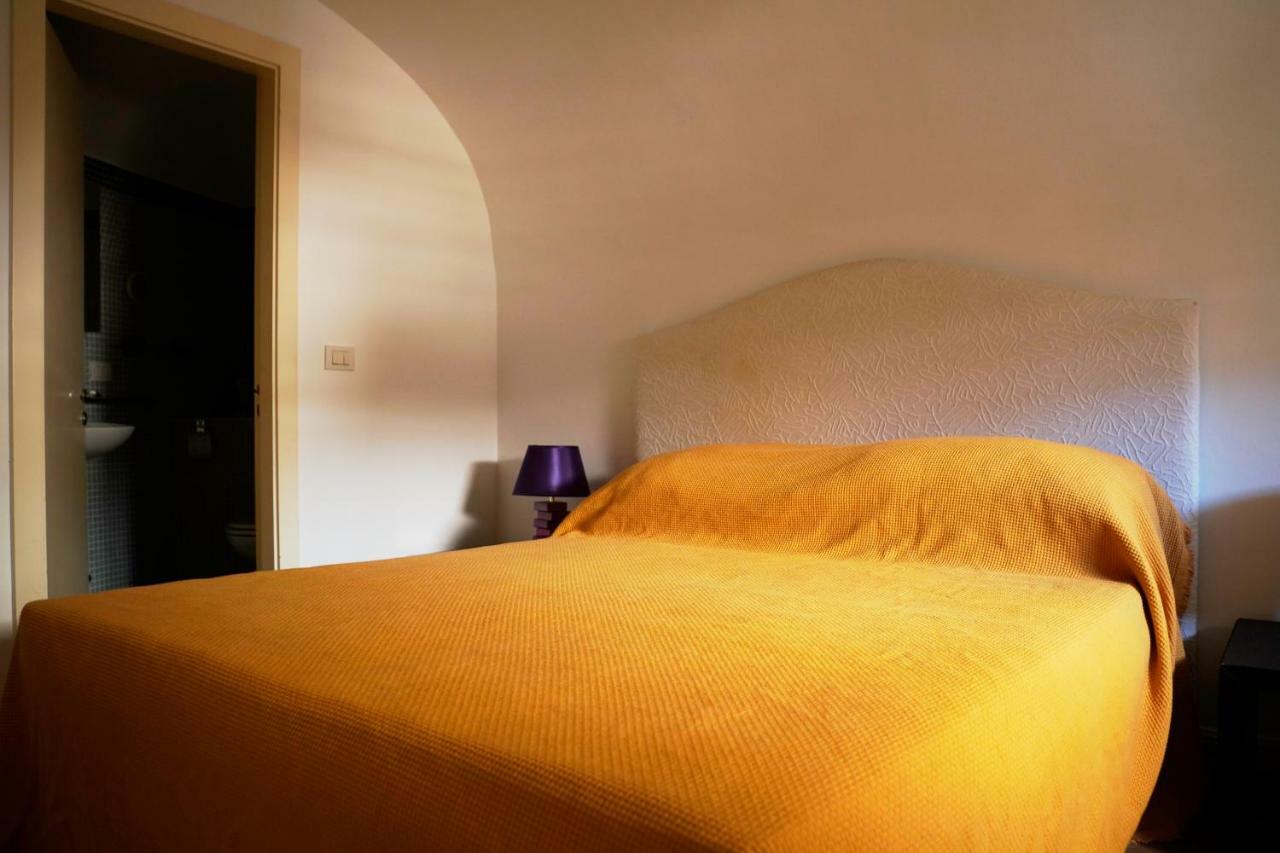 B&B Piazza Libertini Lecce Exterior foto